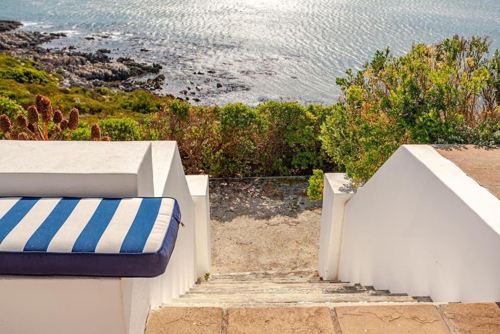 La Petite Baleine Oceanfront Luxury Villa De Kelders Buitenkant foto