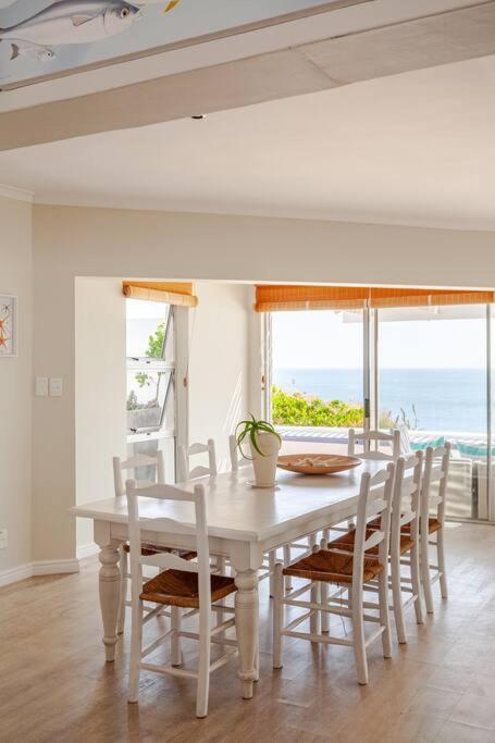 La Petite Baleine Oceanfront Luxury Villa De Kelders Buitenkant foto