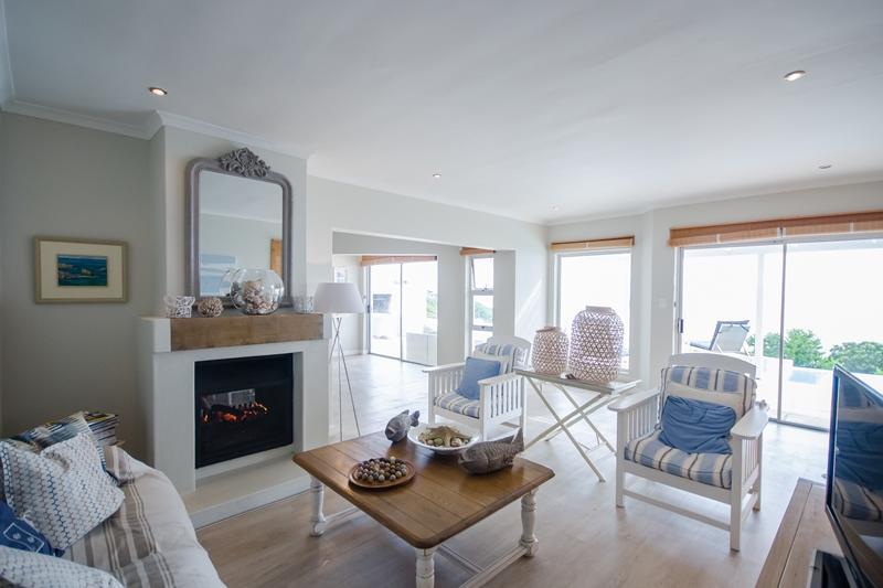La Petite Baleine Oceanfront Luxury Villa De Kelders Buitenkant foto